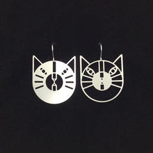 "Reverse Cats” earrings, steel or gold-plated